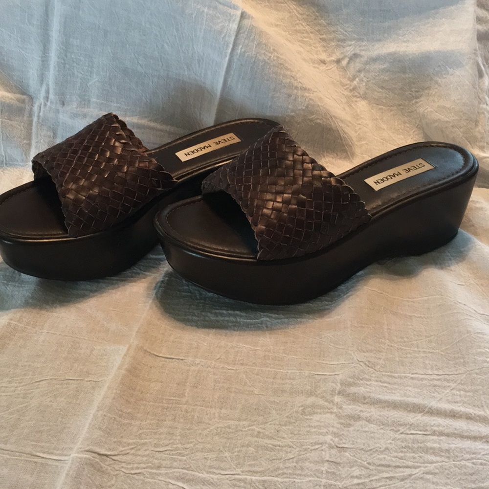 🌞STEVE MADDEN🌞Like new sandals